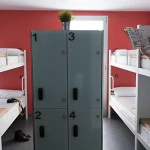  Hostel Hellobcn Youth Spanje